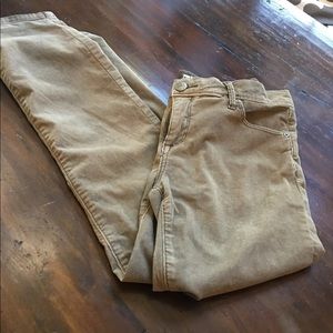 Free People corduroys w 28